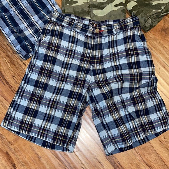 The Place and American living Bundle 4 shorts - Picture 2 of 12